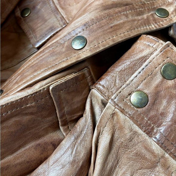 Baguda Snap-Up Genuine Brown Leather Jacket - Picture 5 of 5